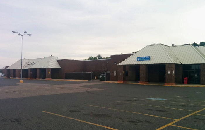 Marquette Mall - From Marquette Mall Memories Facebook (newer photo)